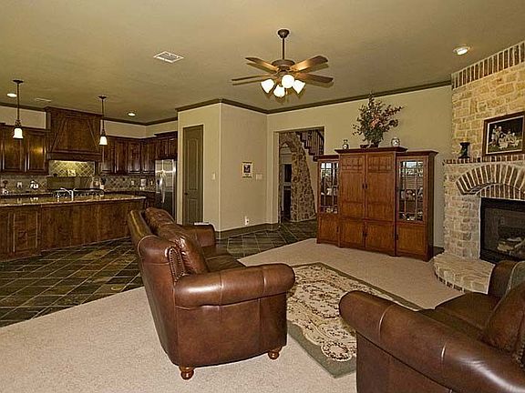 5th image of 3405 Cedar Bluff Dr
