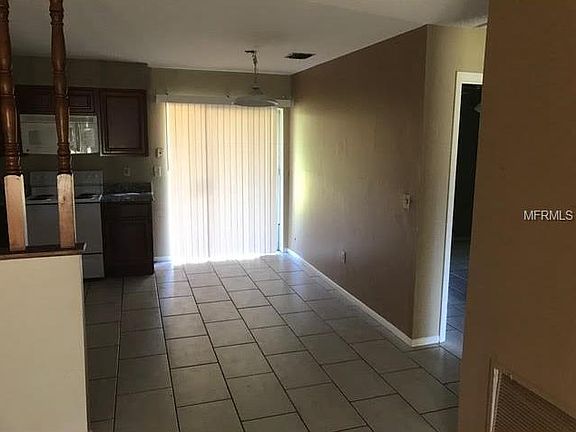5th image of 1844 Park Manor Dr