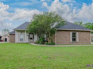 43093 Norwood Rd, Gonzales, LA 70737