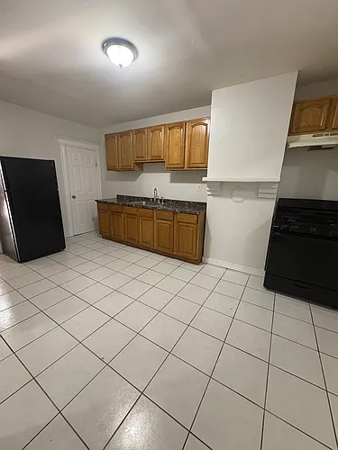 532 S 11th St #1F Photo 1