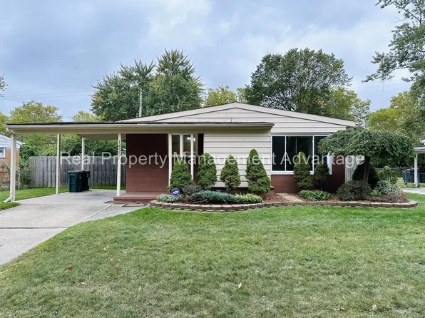 14551 Marlow St, Oak Park, MI 48237