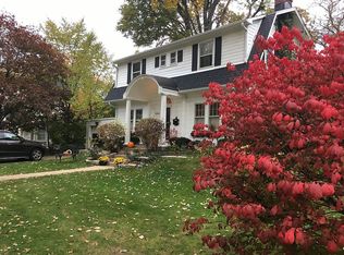 1200 Isabella St, Wilmette, IL