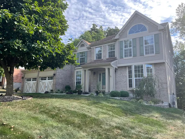 1861 Grovepointe Dr, Florence, KY 41042