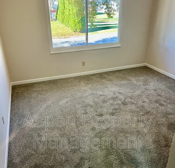 2216 Piper Pl #1 — Photo 5