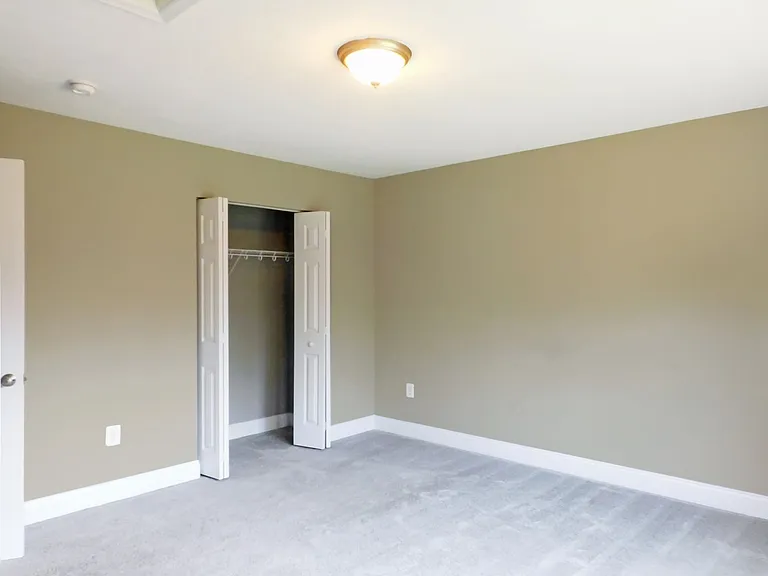 46165 Kayak Ct #A — Photo 13