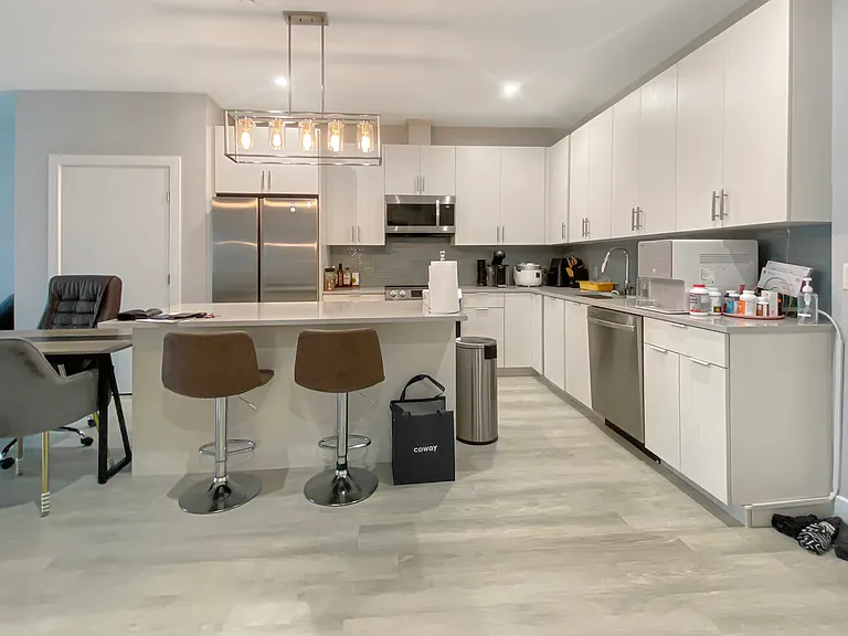 510 Grand Ave #315 — Photo 3