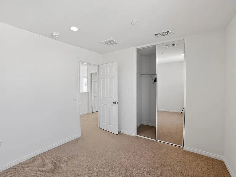 2471 Satsuma Ct — Photo 17