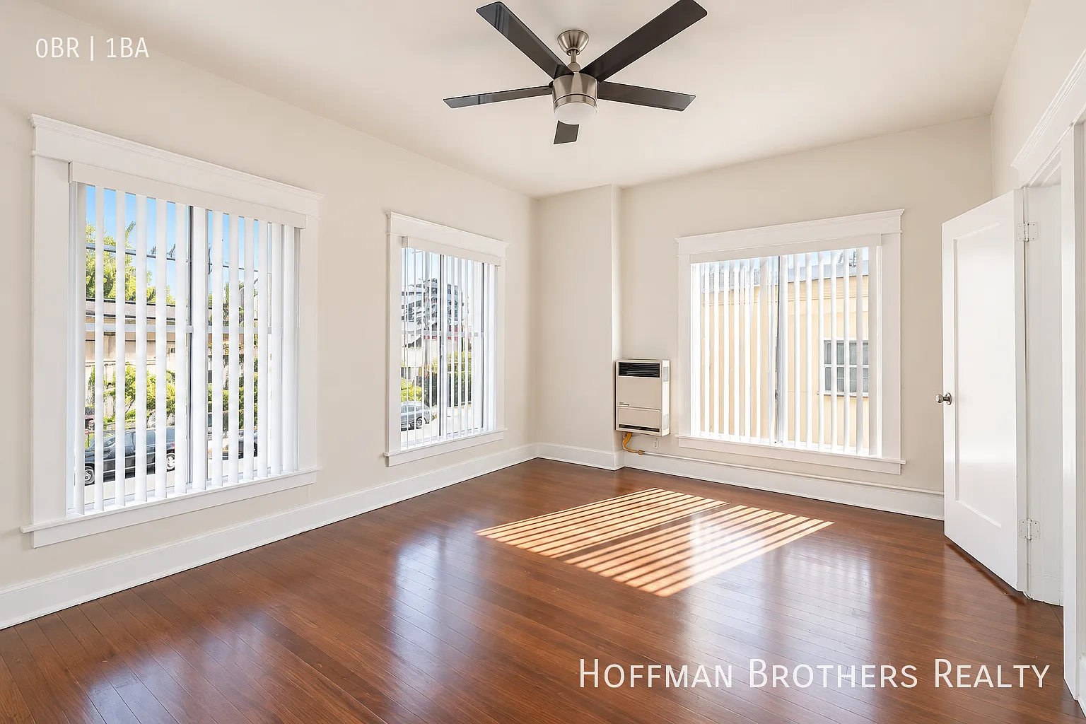 4309 S Main St Los Angeles, CA 90037 — Photo 1