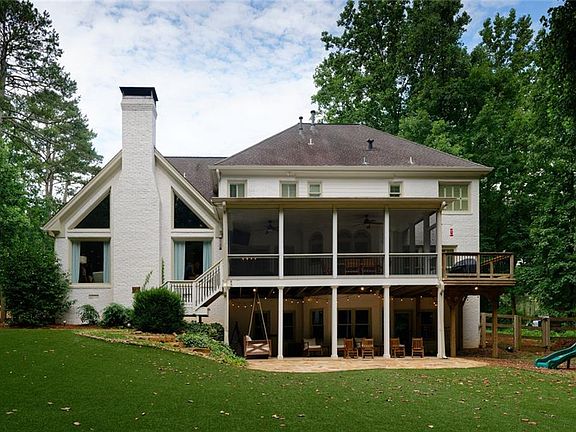 4th image of 1670 Highgrove Club Dr