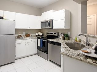 Breckenridge Apartments, Omaha, NE 68130