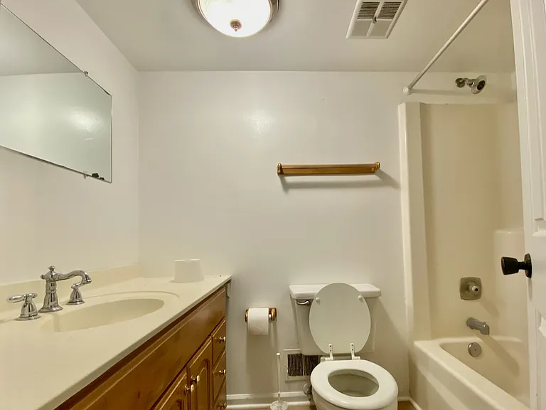 Robin Ridge Ct — Photo 25