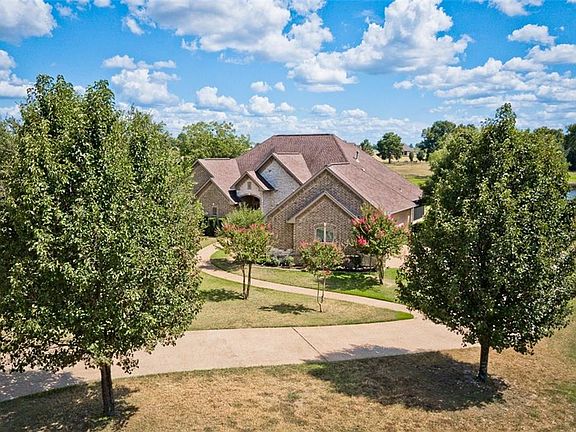 2nd image of 16541 Stallion Shores Ct