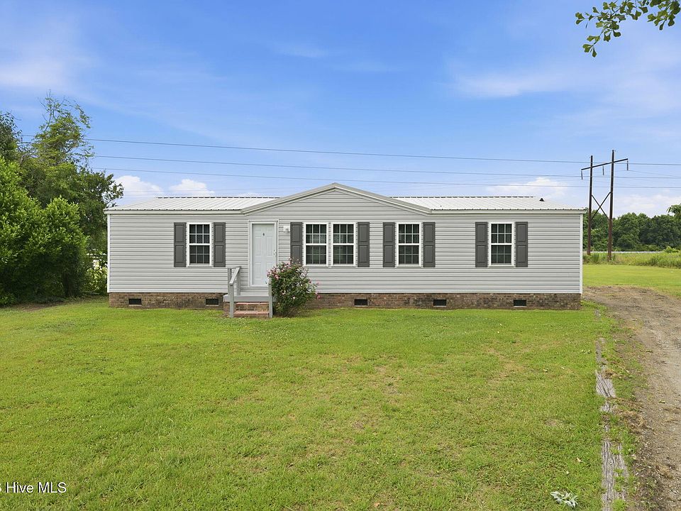 1st image of 405 Lynchfield Drive