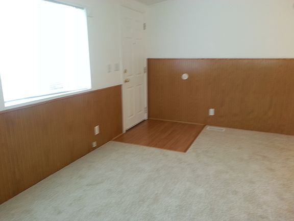 2nd image of 14319 215th Ave E