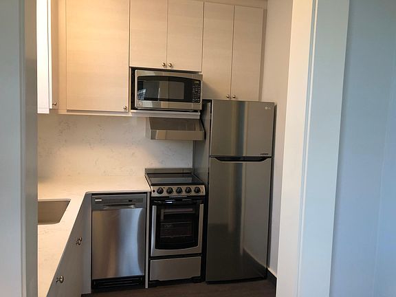 All brand new appliances.