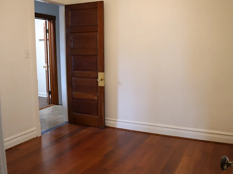 3071 N Avers Ave #1 — Photo 13