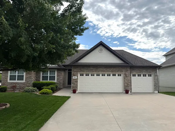 5607 Westfield Dr, Lawrence, KS 66049