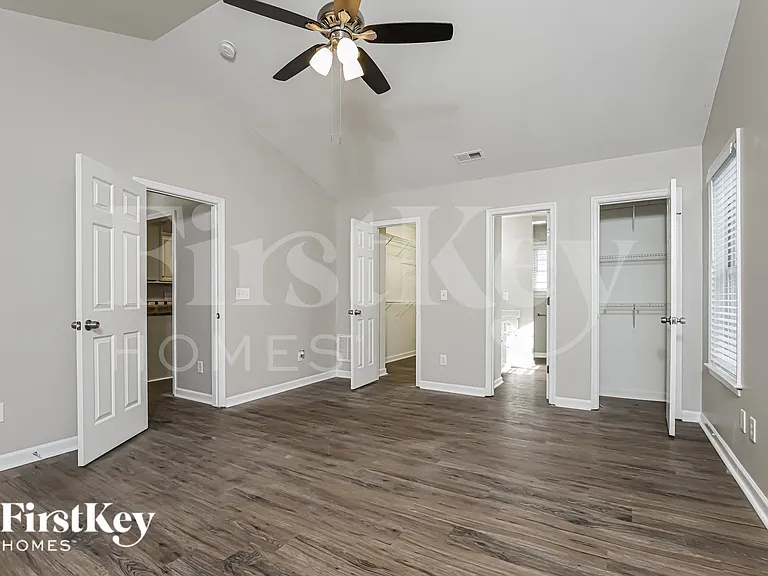 5902 Black Willow Dr — Photo 9