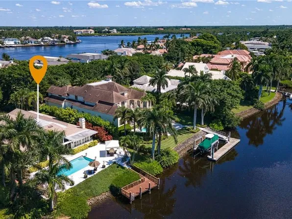 950 Galleon Dr, Naples, FL 34102