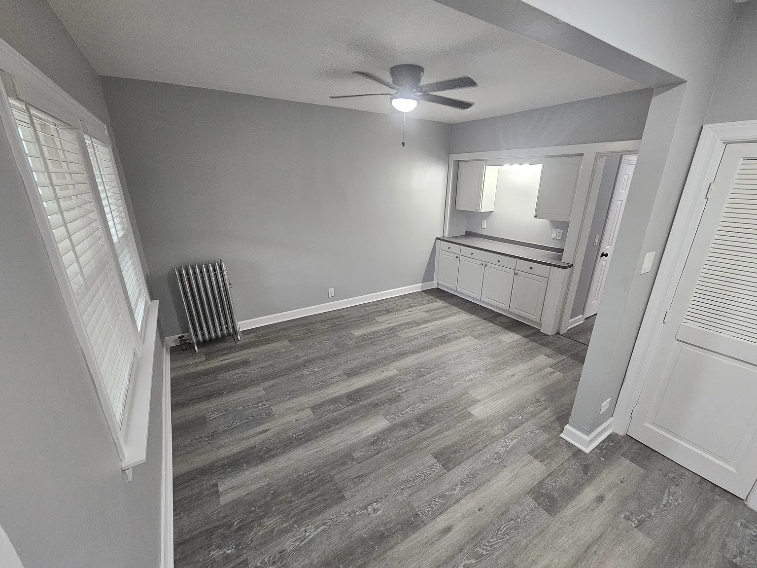 2 bed, $1,900 — Photo 3