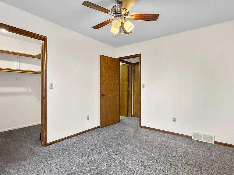 Trailside Apartments — Photo 4
