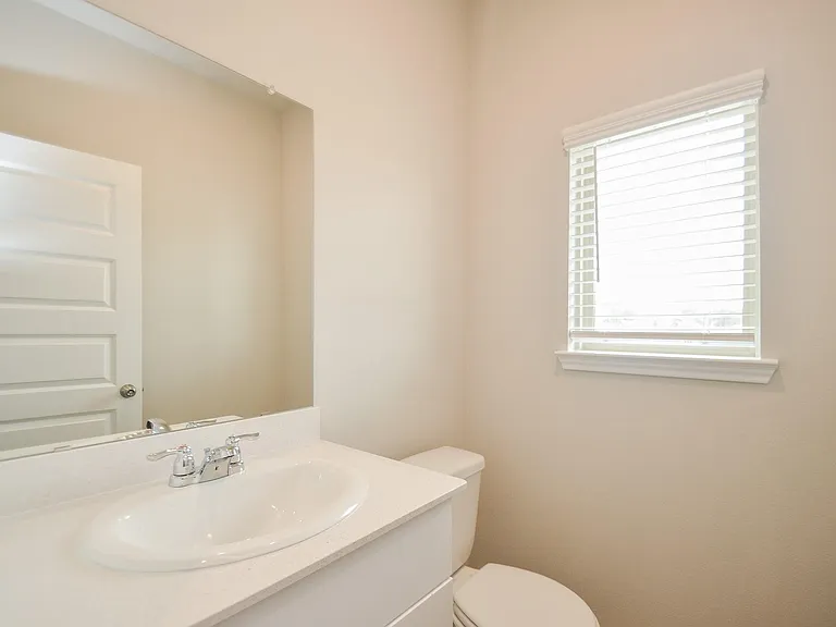 25513 Blossom Ct — Photo 15