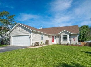 26442 W Stonebriar Way, Channahon, IL 60410