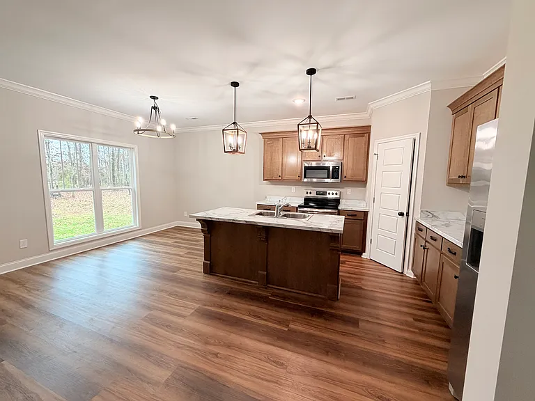 10515 Wall Triana Hwy — Photo 9