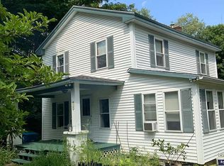18 Fiske Hill Rd, Sturbridge, MA 01566