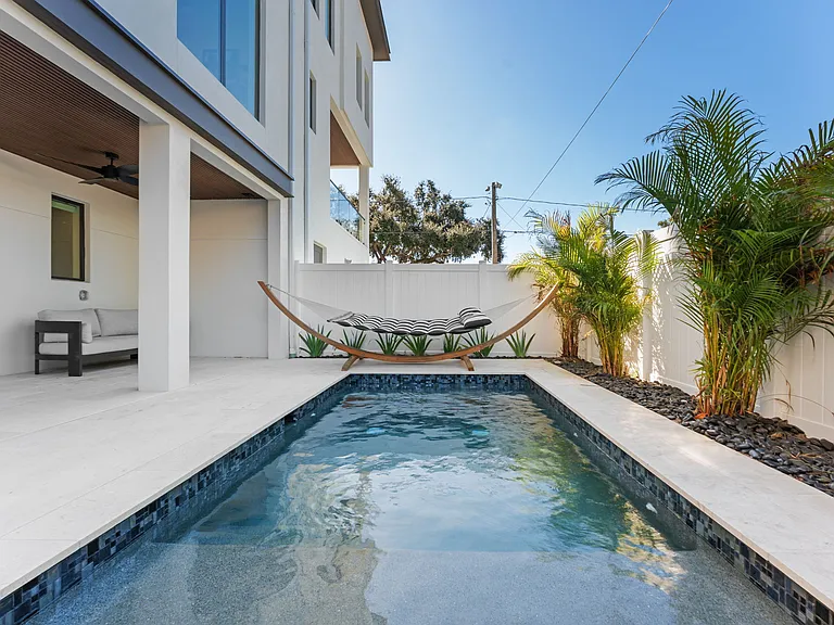 2502 N Highland Ave #2 — Photo 32