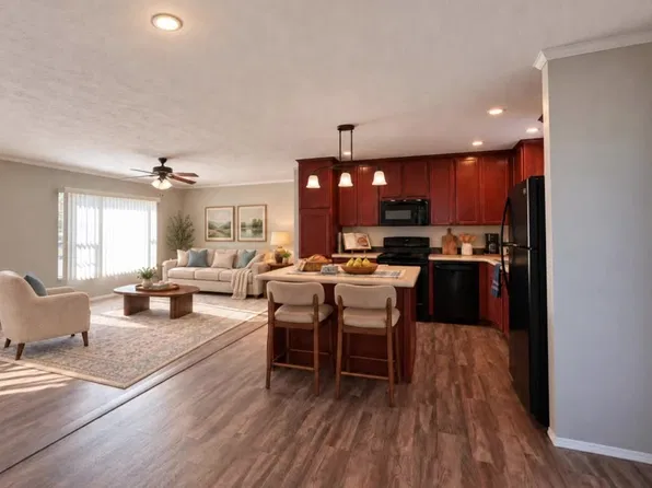 4310 Meadow Lane Dr, Traverse City, MI
