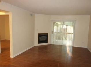 1950 Tall Oaks Dr APT 2A, Aurora, IL 60505