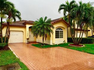 11325 NW 52nd Ln, Doral, FL 33178