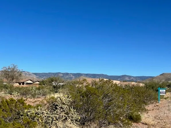2 Puebla, La Luz, NM 88337