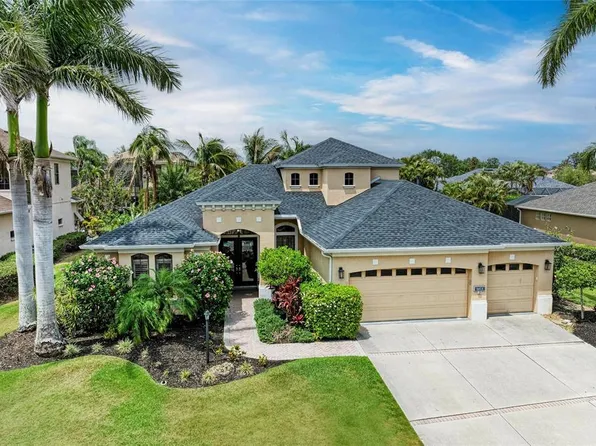 6674 COOPERS HAWK COURT, LAKEWOOD RANCH, FL 34202