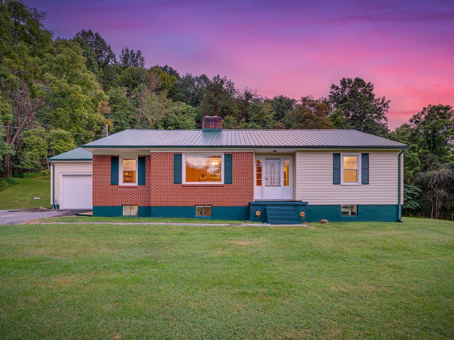 853 Island Rd, Bristol, VA 24201 MLS 9956647 Zillow