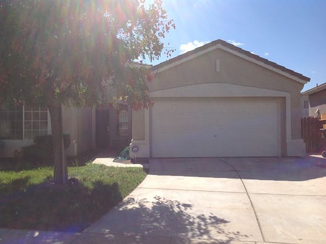 1st image of 1468 Gondola St