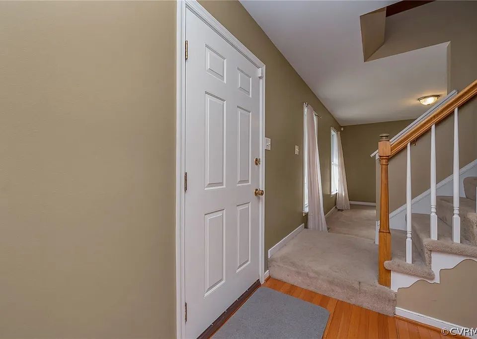 1st image of 5307 Fairpines Ln