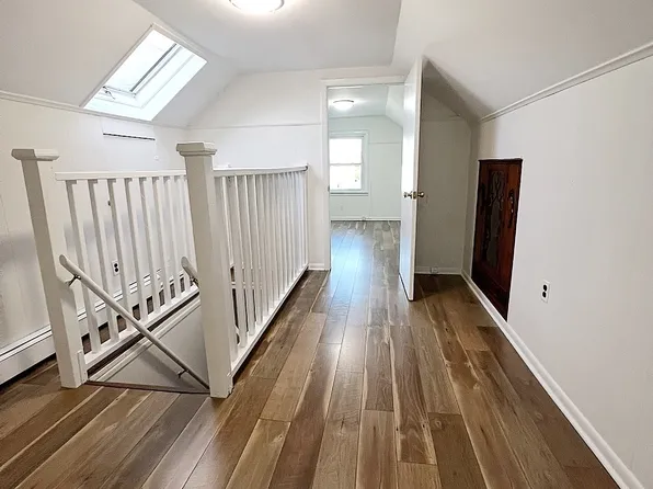 106 Lafayette St #3, Stamford, CT 06902