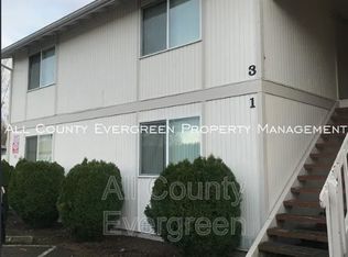 2250 I St NE APT 3, Auburn, WA 98002