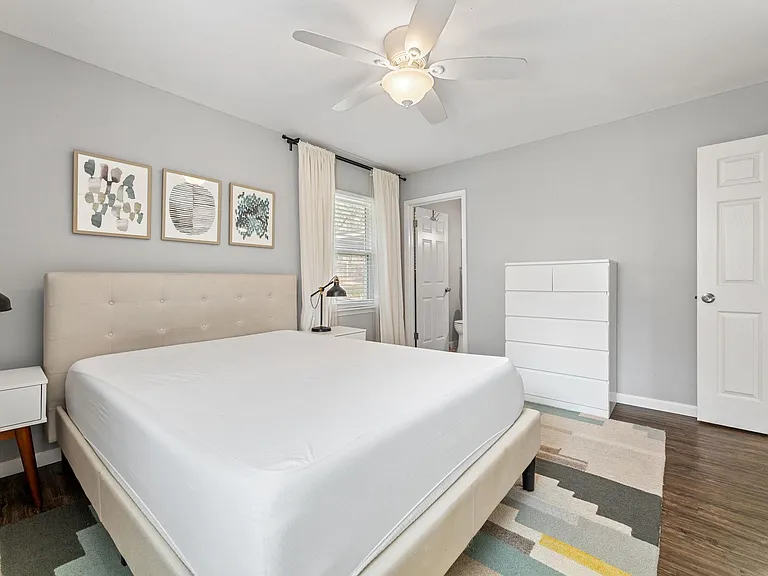 8508 Bradford Dr — Photo 20