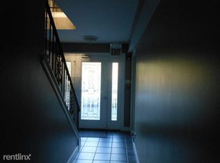 7900 S 83rd Ct APT 2, Justice, IL 60458