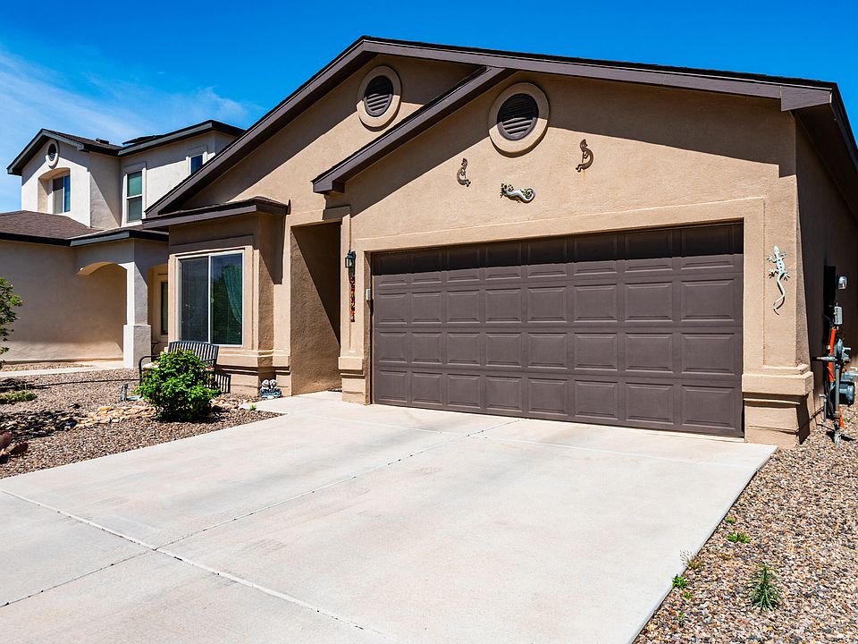 1st image of 2721 Wilder Loop NE