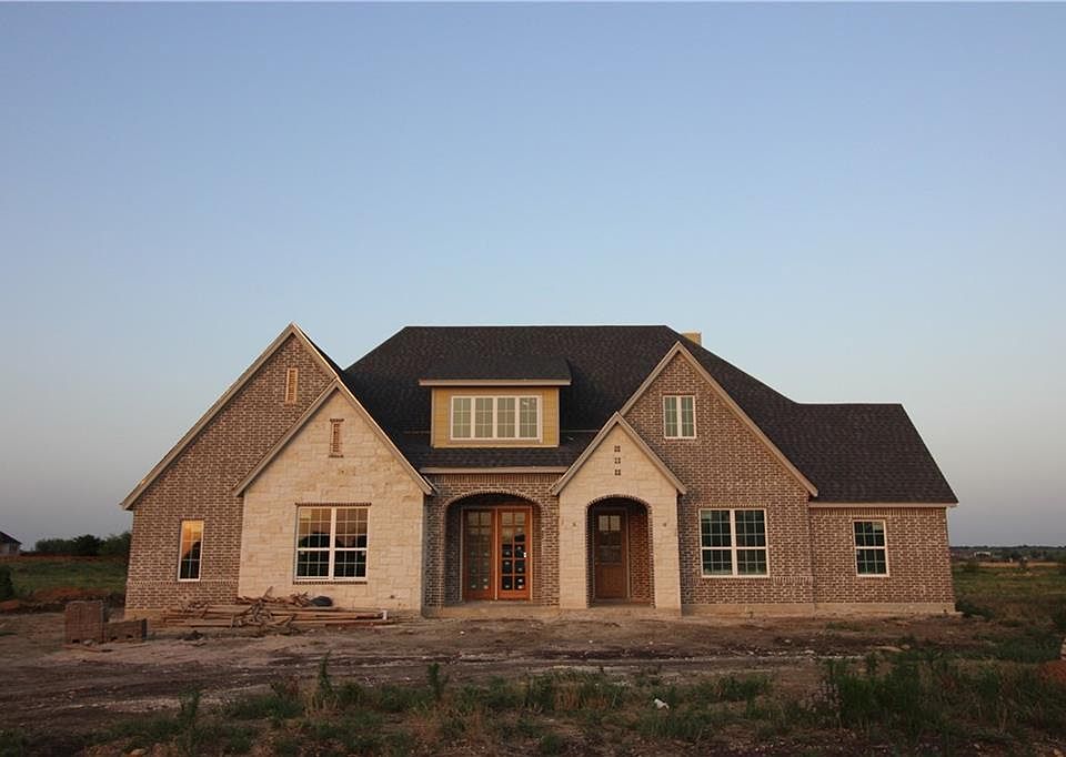 1st image of 3401 Stardust Ln