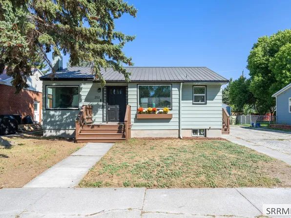 252 W 16th St, Idaho Falls, ID 83402