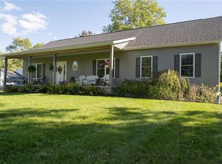 1380 Johns Rd, New Franklin, OH 44216