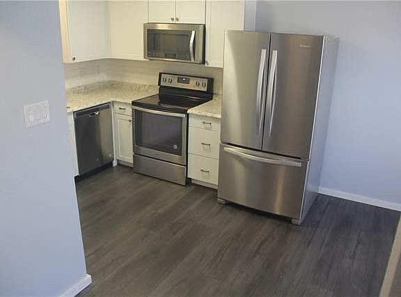 3rd image of 1845 River Crossing Cir APT C