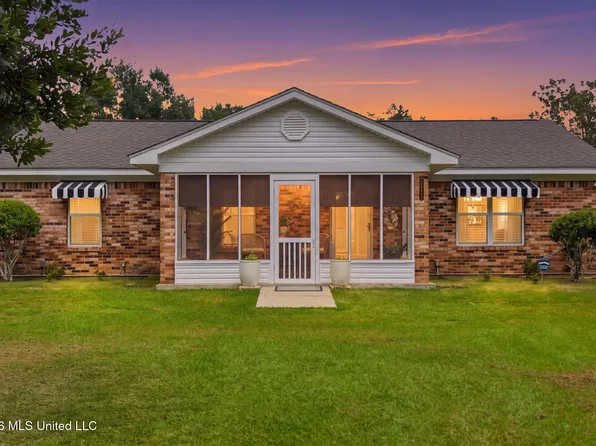12302 Cedar Lake Rd, Biloxi, MS 39532