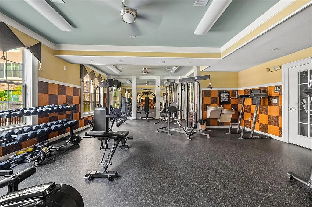 1 bed, 1.0 bath, 696 sqft, $1,800 — Photo 4