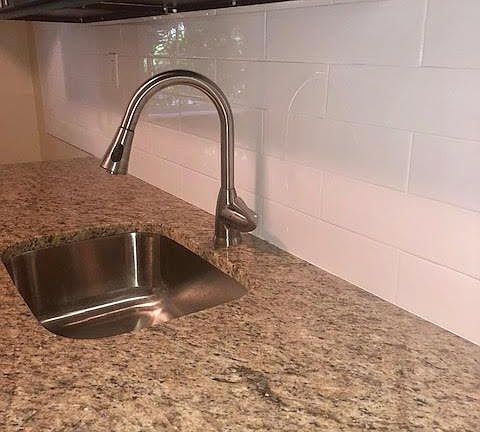 2nd image of 139 Halsted St APT 1D